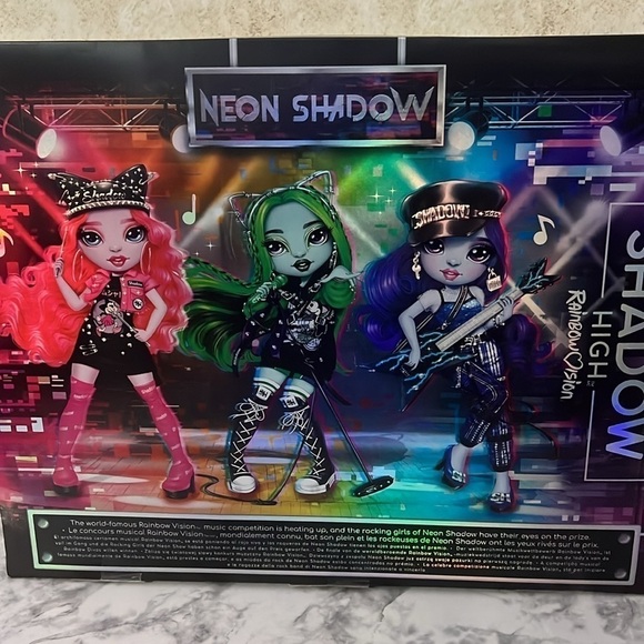 Shadow High Rainbow Vision Series 1 Harley Limestone Fashion Doll New - Picture 6 of 8